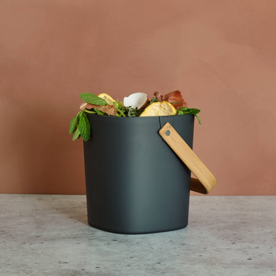 Compostable Bioplastic Kitchen Compost Bin, 7" x 8.75"