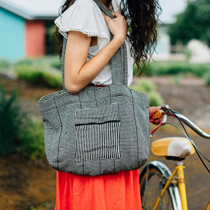 Fair Trade Cotton Weave Tote Bag with Zip Pocket