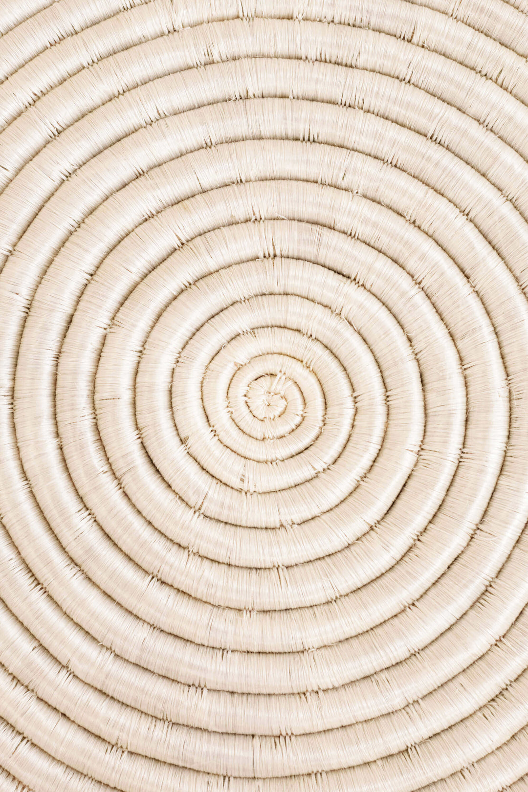 Handwoven Sisal Round Table Linen Placemat, 12" White