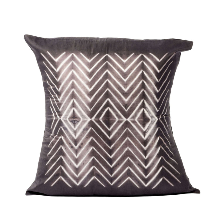 Handcrafted Shibori 60GSM Silk Throw Pillow, 20"