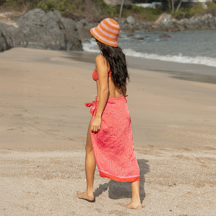 Handcrafted Plant-Dyed Cabuya Bucket Hat, Pink