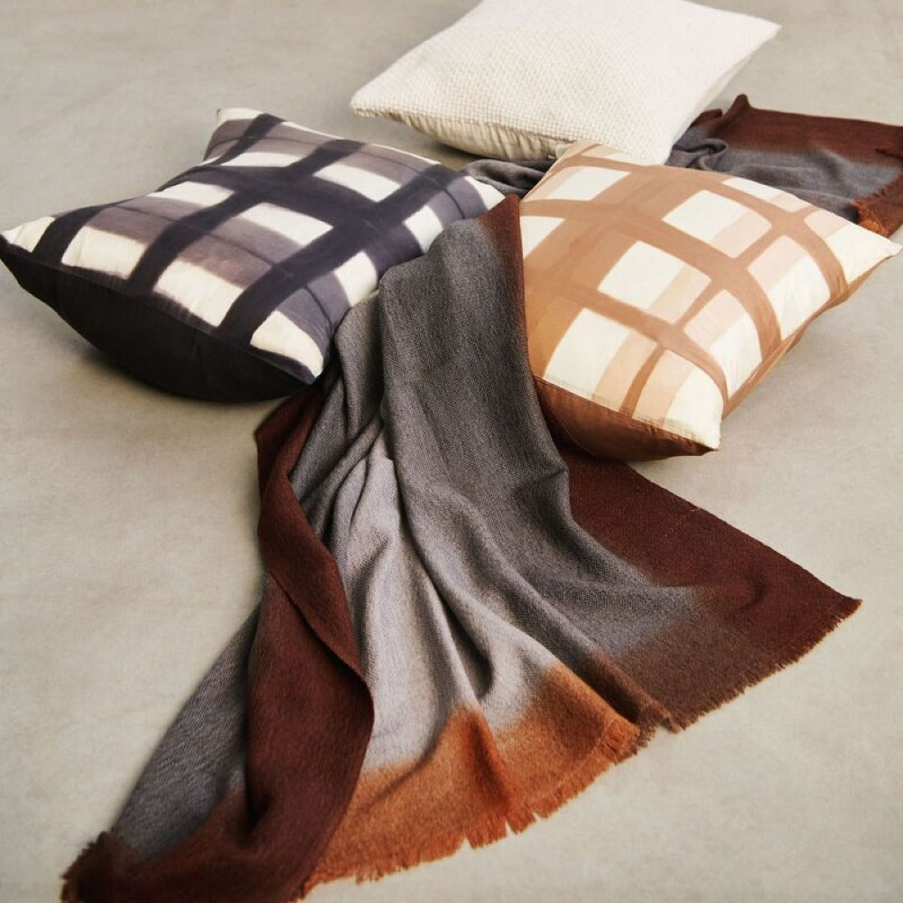 Handcrafted Shibori 60gsm Silk Throw Pillow, 20"