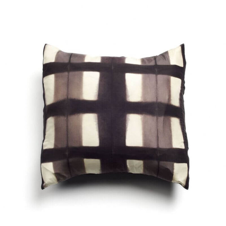 Handcrafted Shibori 60gsm Silk Throw Pillow, 20"