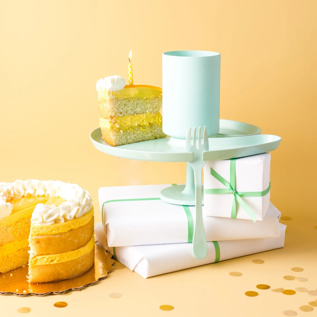 Party Dinnerware Set of Five