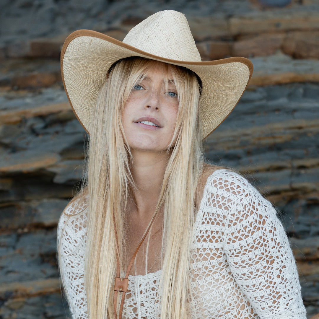 Handcrafted Paja Toquilla Wide-Brim Cowboy Hat, 4"
