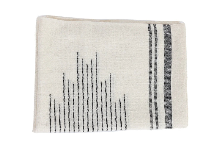 Ink &amp; Ivory Alpaca Throw