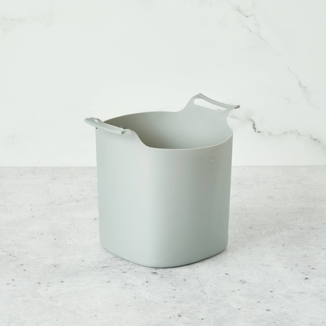 Reusable Silicone Composting Bin Liner, 8" x 6.25" x 9"