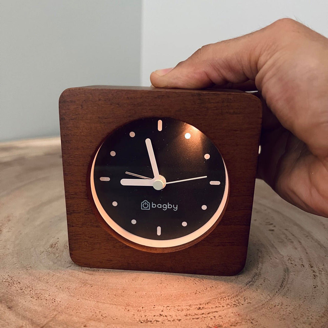Plastic-Free Solid Wood Silent Analog Alarm Clock