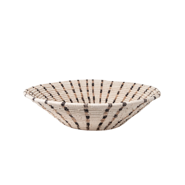 Banana Fiber Wall Basket 22"