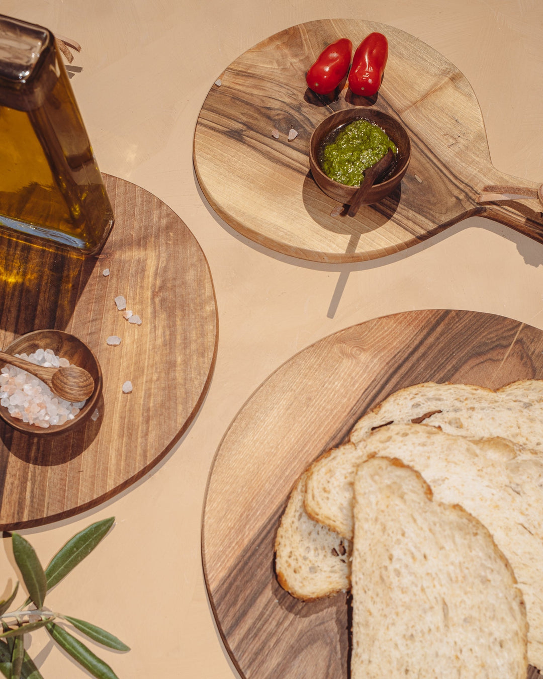 Handcrafted Walnut Round Cutting Board Set, 3 Ct.
