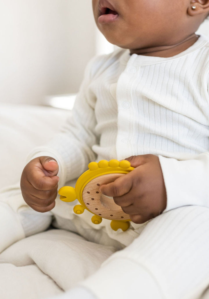 Non-Toxic Food-Grade Silicone &amp; Wood Baby Teether