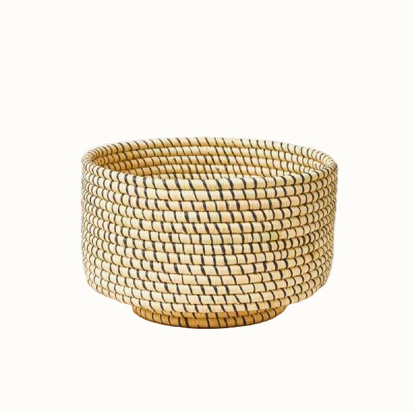 Handcrafted Raffia &amp; Sweetgrass Centerpiece Bowl, 12"