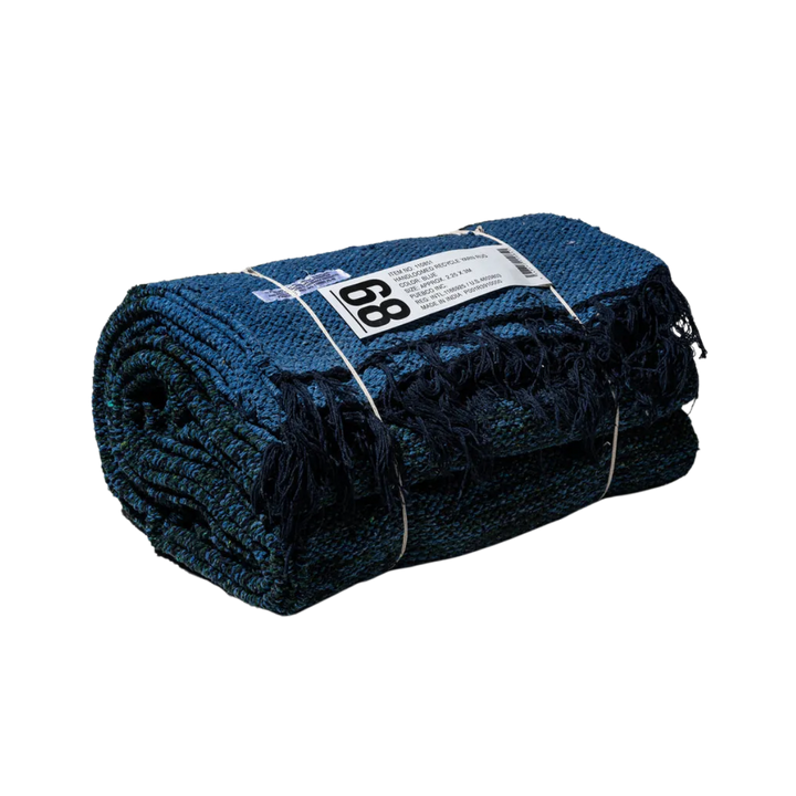 Handloomed Solid Color Area Rug
