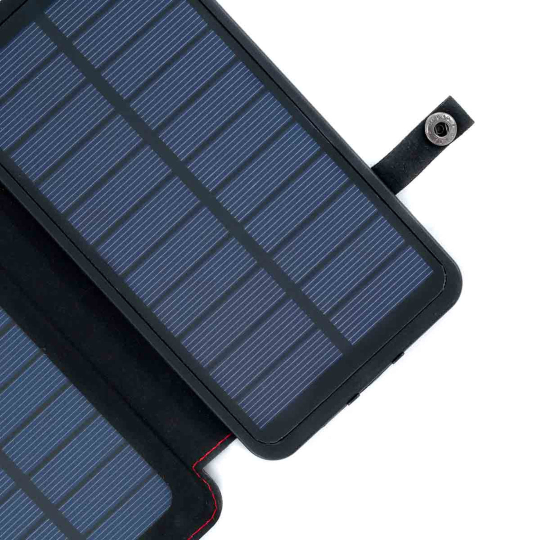 Solar Power Bank, 8,000 mAh, 3-Port, 4-Panel
