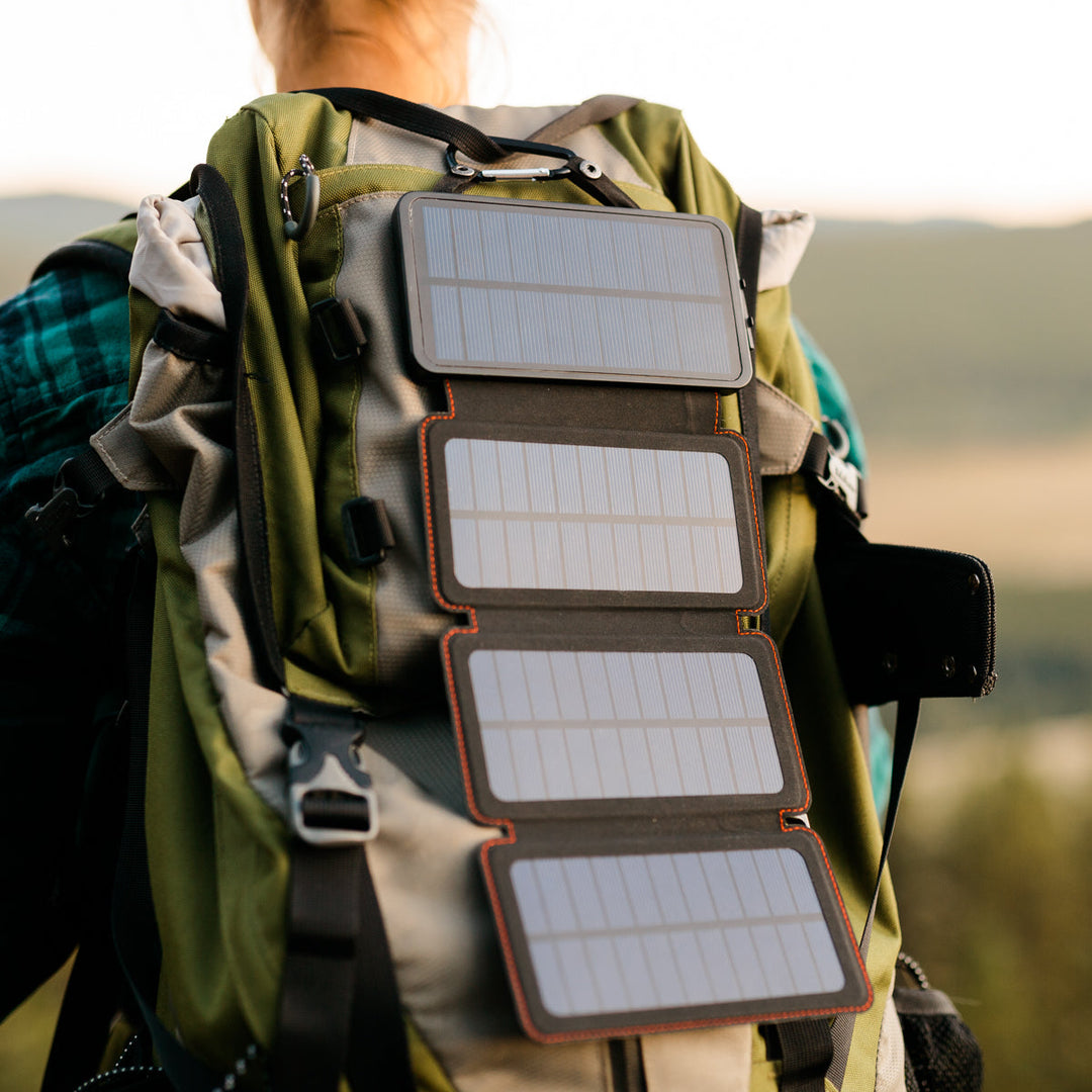 Solar Power Bank, 8,000 mAh, 3-Port, 4-Panel