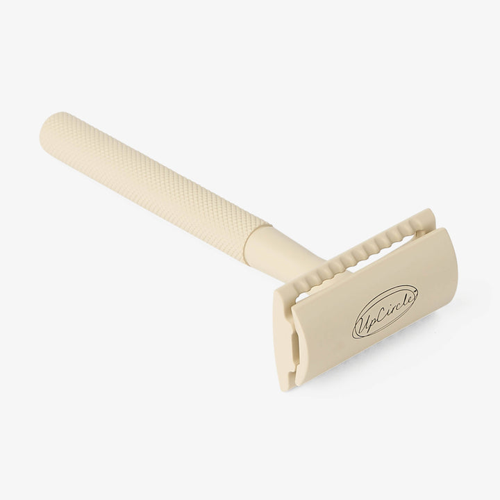 Award-Winning Chrome Safety Razor, Plastic-Free