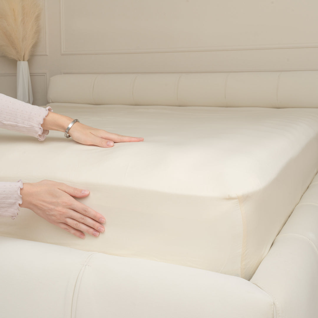 Organic Sateen Fitted Sheet, Breathable Bedding