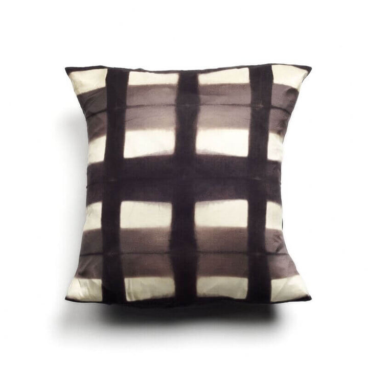 Handcrafted Shibori 60gsm Silk Throw Pillow, 20"