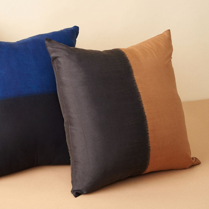 Handcrafted 60g Mulberry Silk Throw Pillow, 20" Black