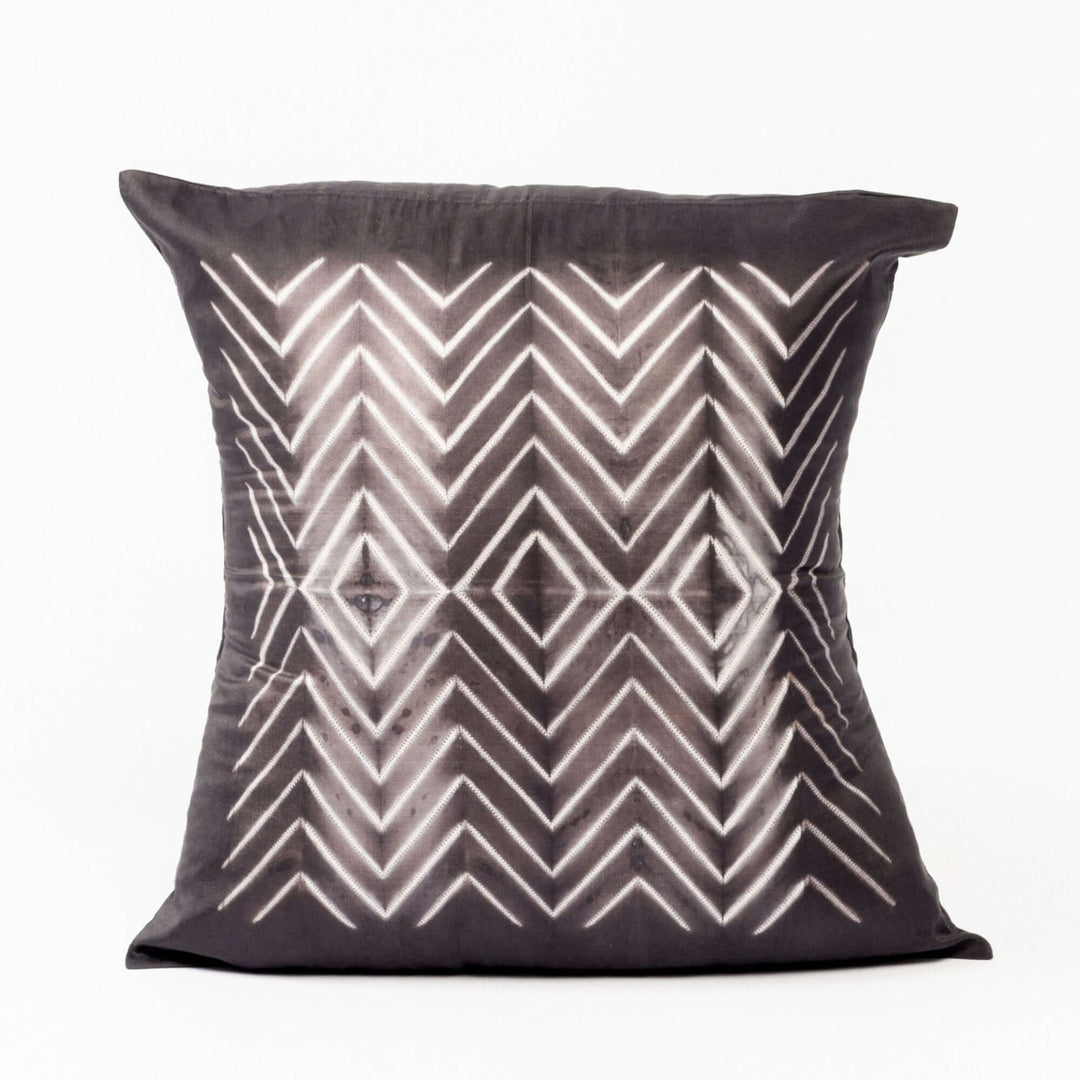Handcrafted Shibori 60GSM Silk Throw Pillow, 20"