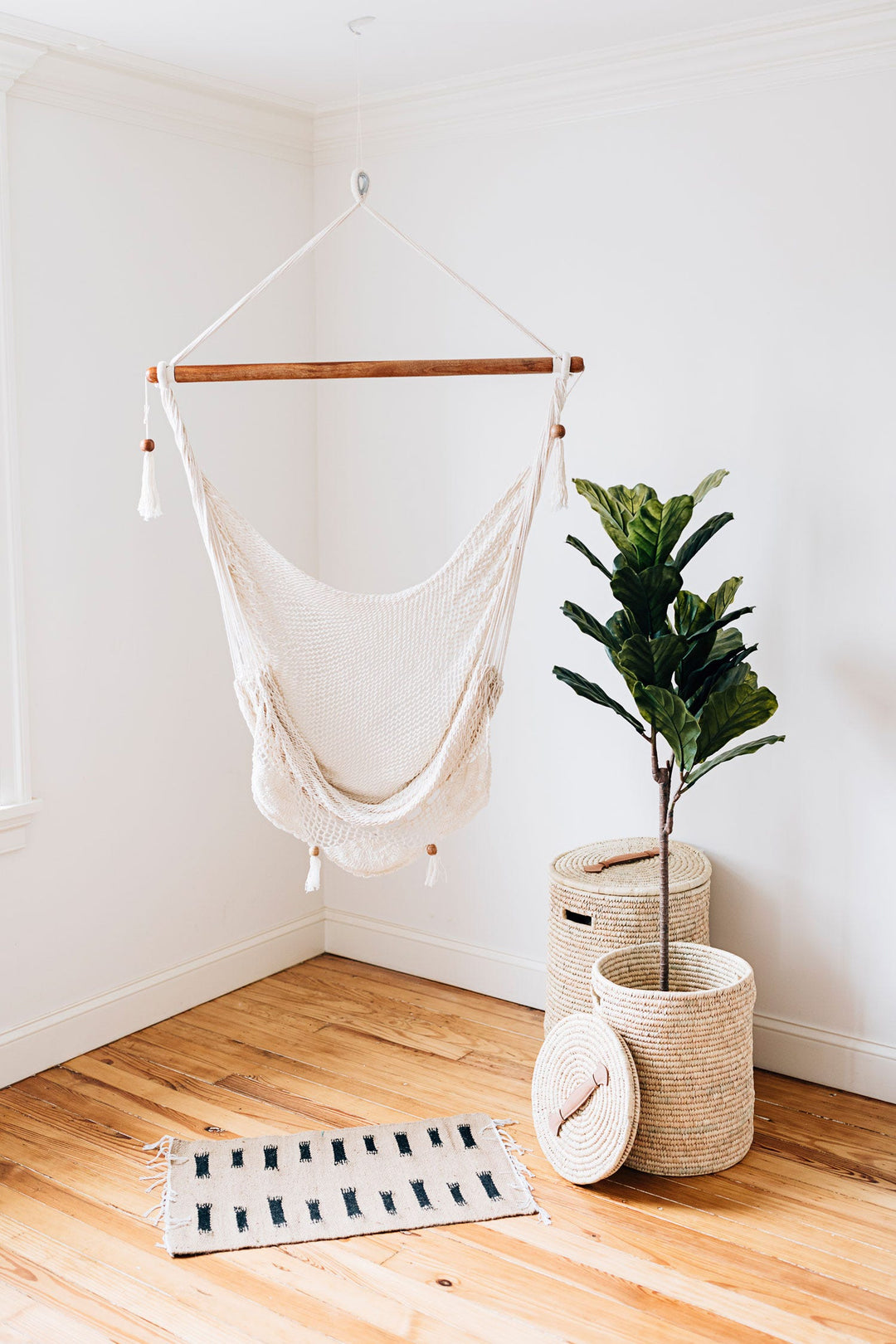 Handcrafted Natural Cotton Hammock Swing Chair