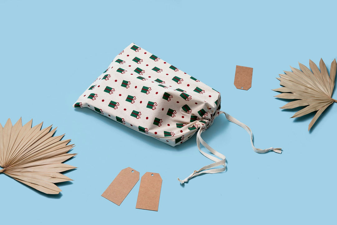 Organic Cotton Drawstring Gift Bags, 4 Ct.