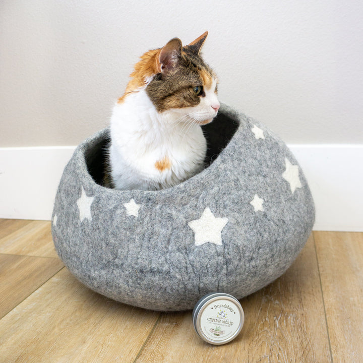 Organic Hand-Felted Wool Cat Cave Bed, Grey, 20"