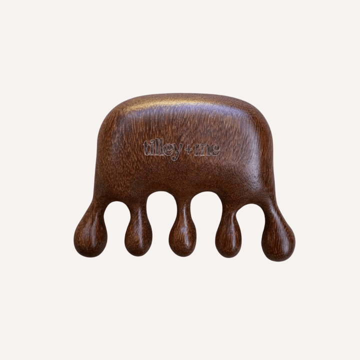 Natural Wood Pet Grooming &amp; Massage Tool