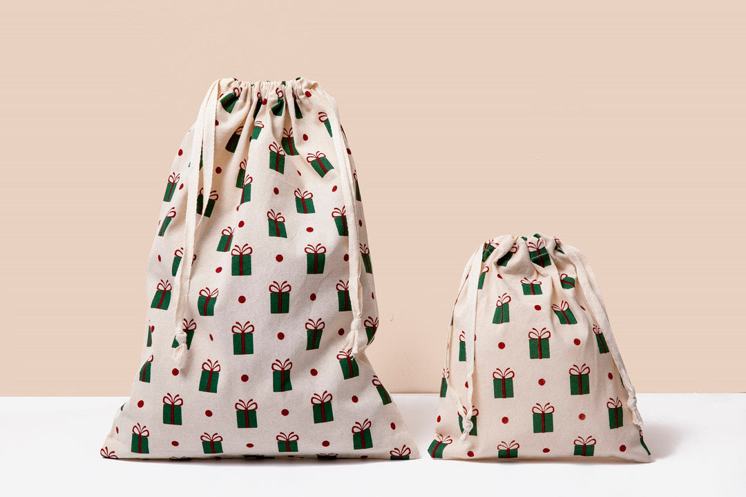 Organic Cotton Drawstring Gift Bags, 4 Ct.
